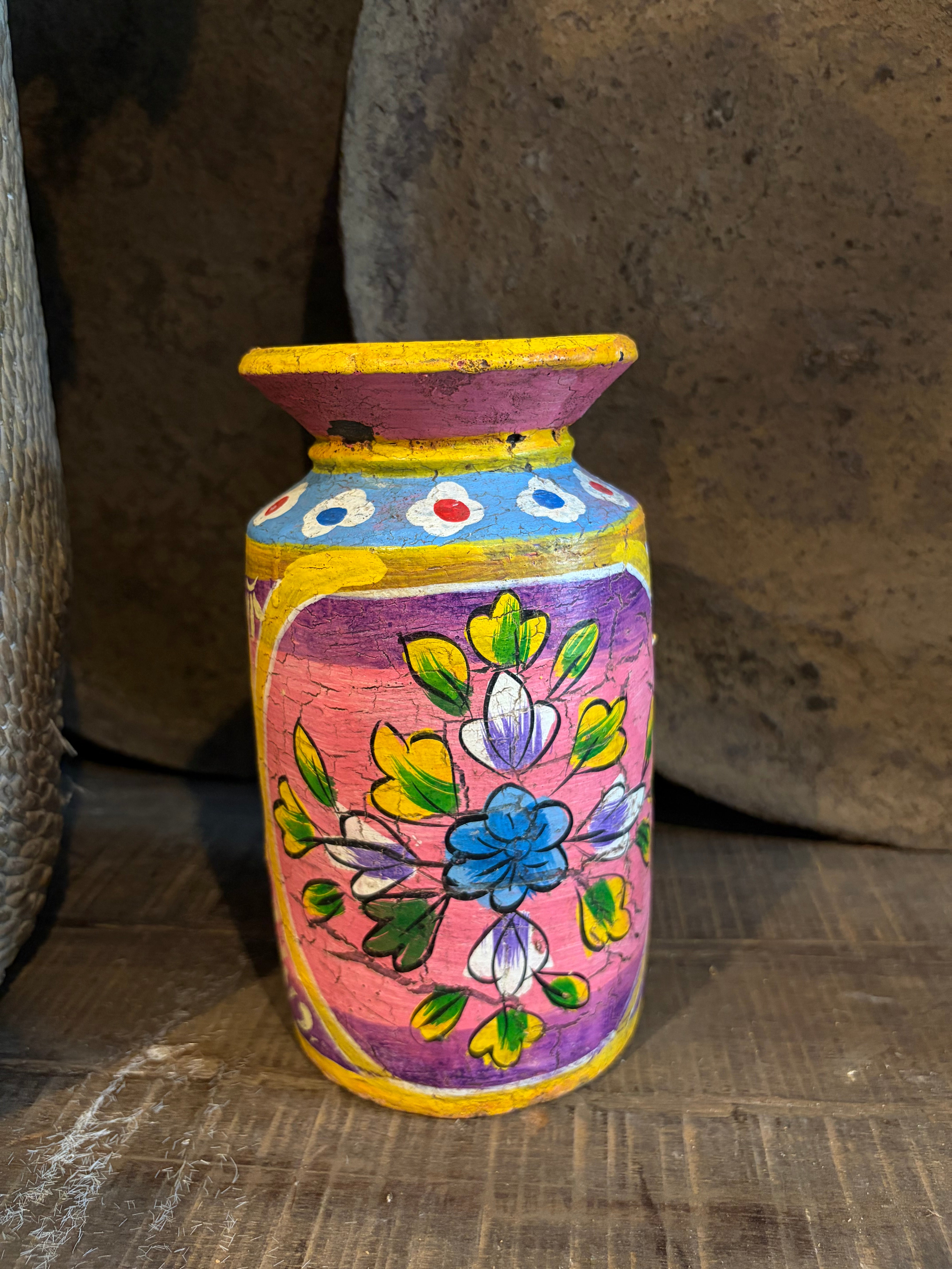 Nepalese pot/kruik 2