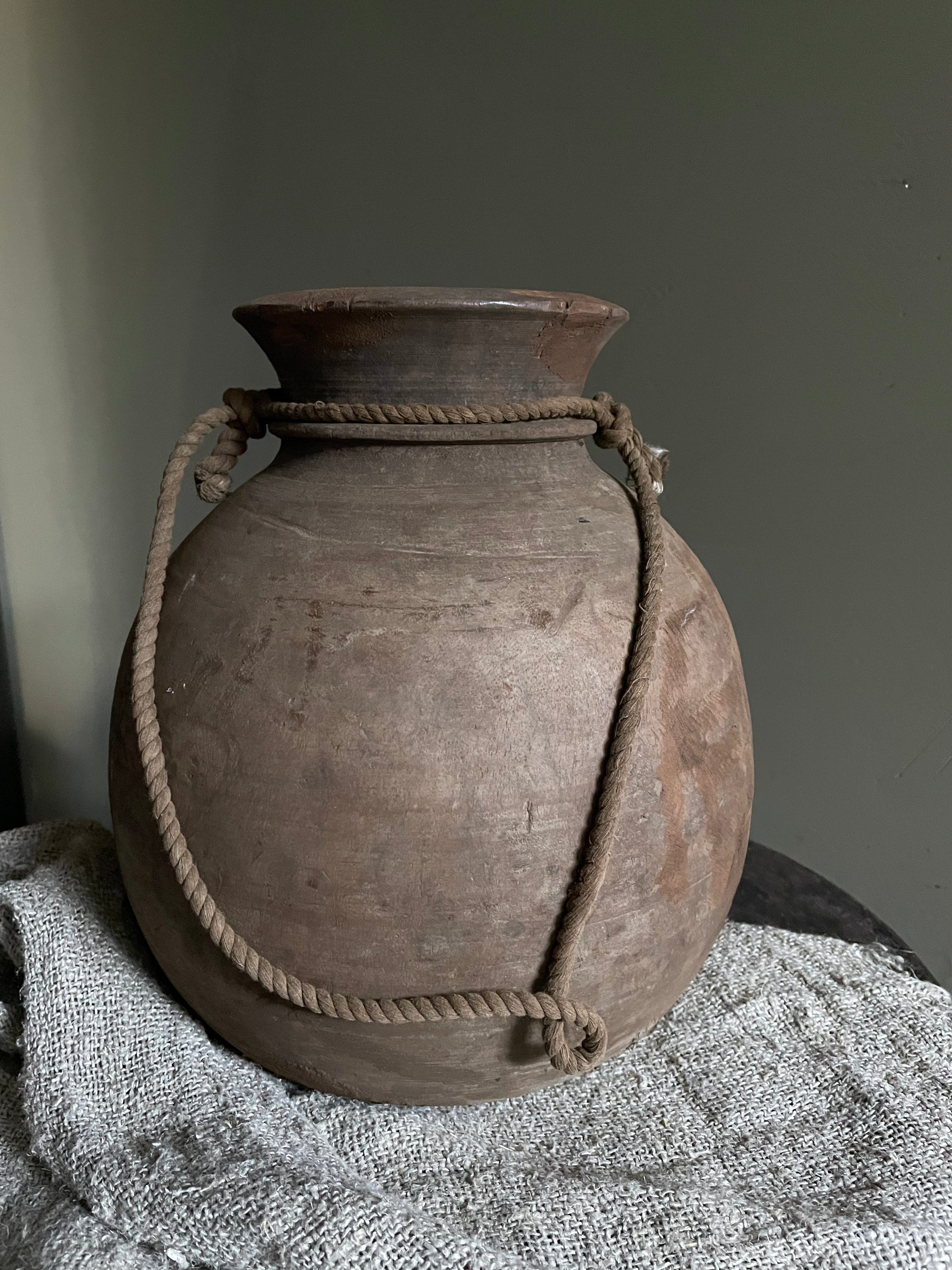 Nepalese pot XL 2